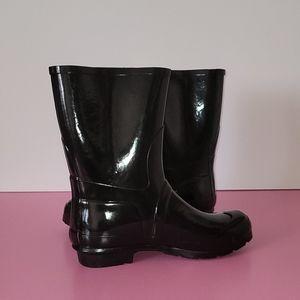 Rain Date boots by AEROSOLES previously loved
